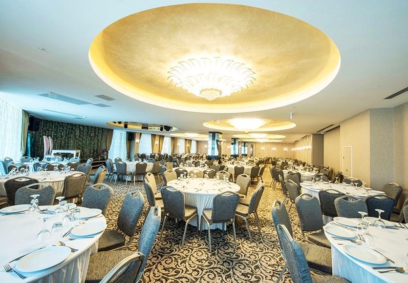 Hotel Ramada By Wyndham Gemli̇K Gemlik Esterno foto
